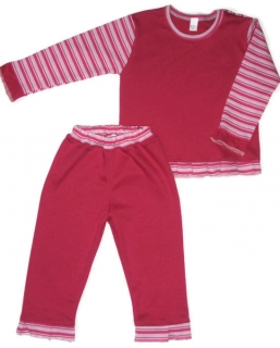 Gyerek pizsama pamut vagy belül  bolyhos.44 től-164 es méretig.